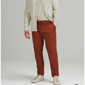 Men's Lululemon Commission Pant Classic Warpstreme Date Brown Size 28